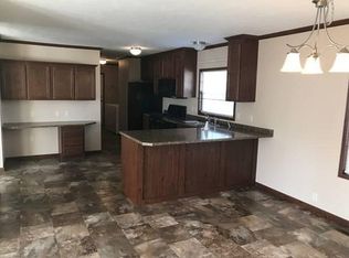 11151 Manchester Rd, Washington, MI 48094