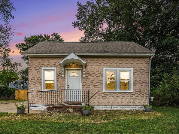 5445-5443 Lovers Ln, Portage, MI 49002