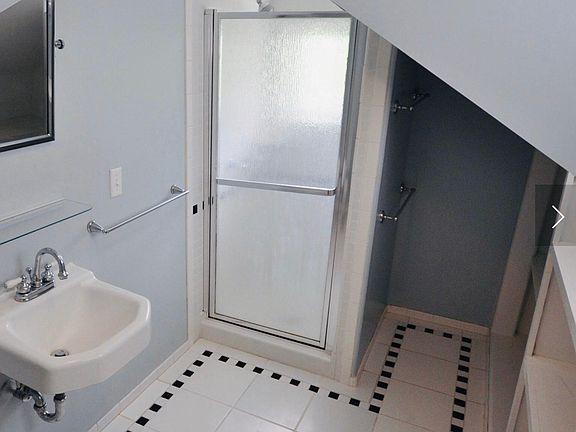 5th image of 103 S Duncan Ave APT 4