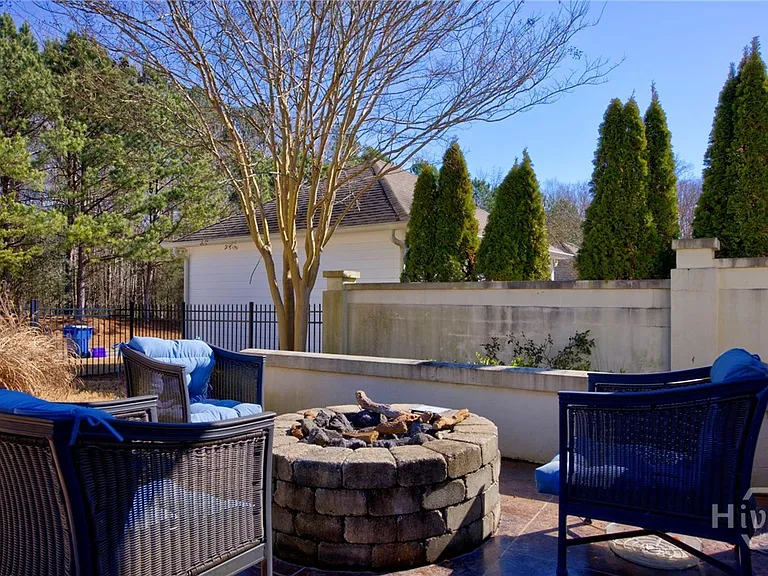 3530 Greenleffe Dr — Photo 35