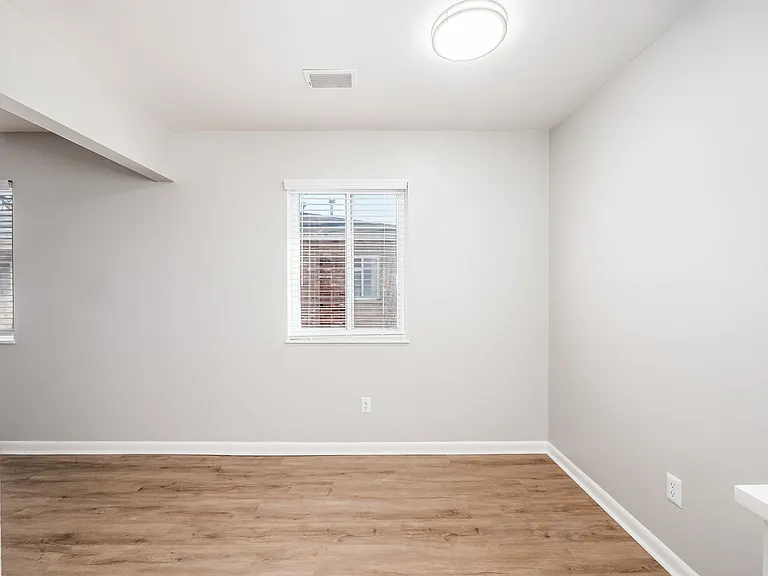 620 Riverview Dr #2 — Photo 11