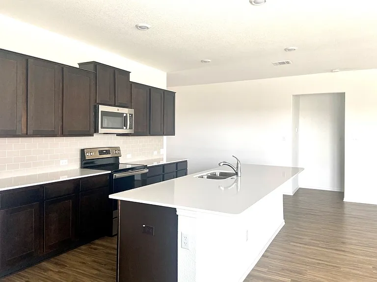 301 Bluejack Way — Photo 7