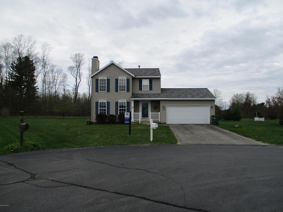 1st image of 127 Lonetree Dr NW