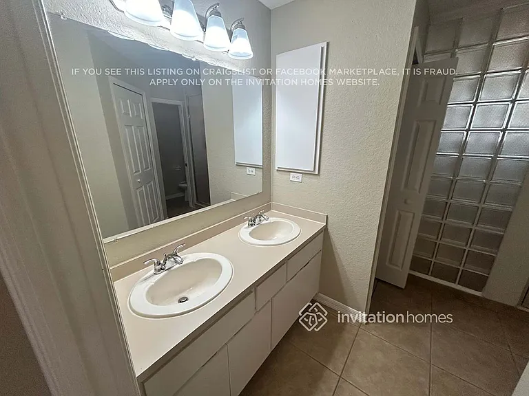 619 SE 18th St — Photo 12