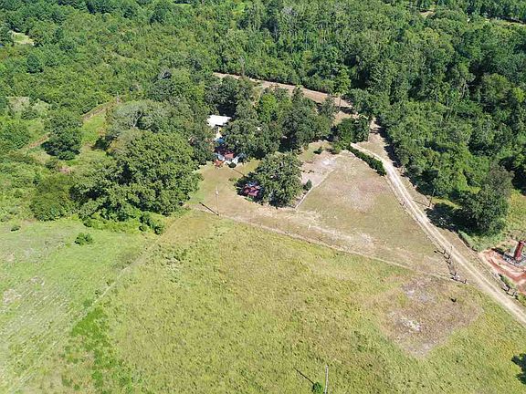 2nd image of 157 Private Road 3396