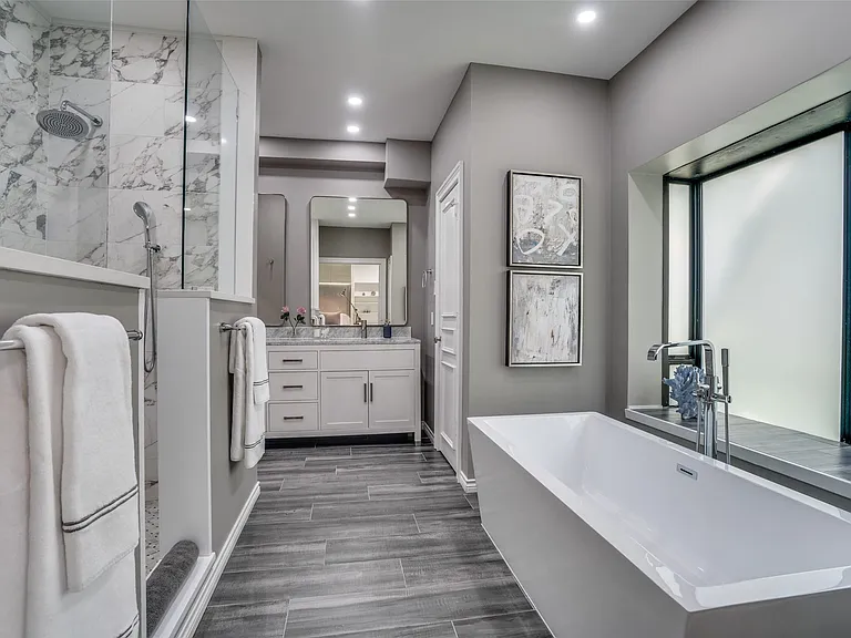 4309 University Blvd — Photo 22