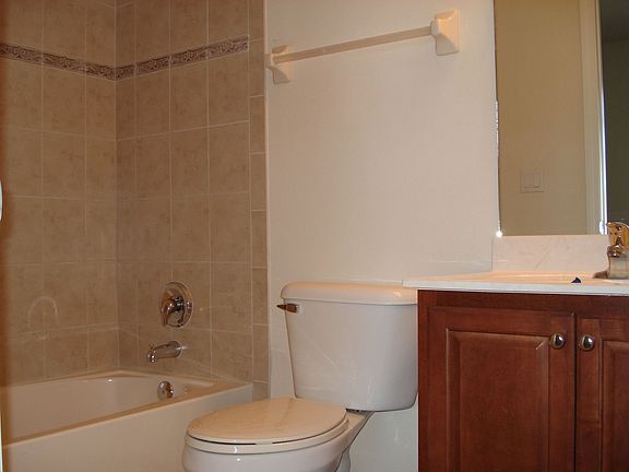 4th image of 1229 Normandie Way