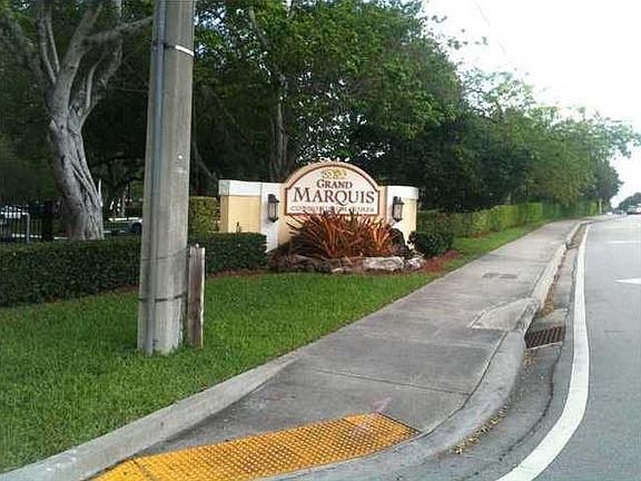 2nd image of 10101 W Sunrise Blvd APT 205