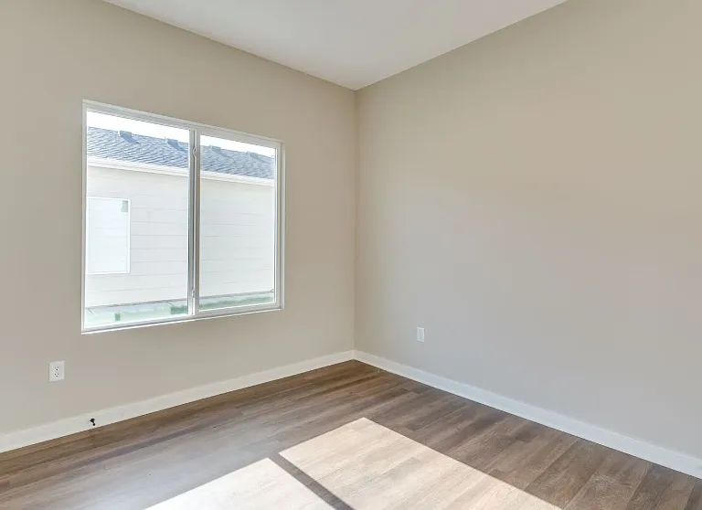 824 S Logan St — Photo 6