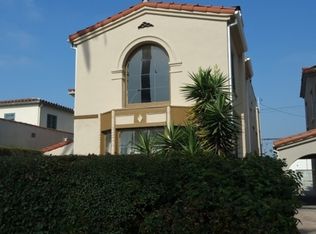 219 S Hamilton Dr, Beverly Hills, CA 90211