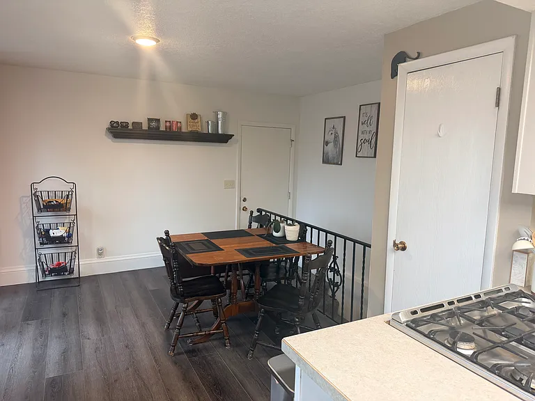 36 Cedar Hills Dr — Photo 9