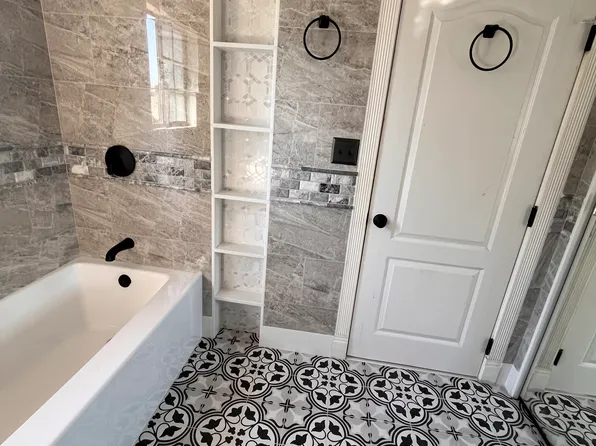 (undisclosed Address), La Mirada, CA 90638