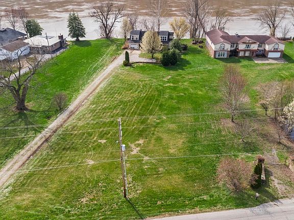 2nd image of 8428 County Road 107