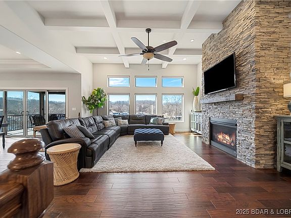 4th image of 408 Salem Dr