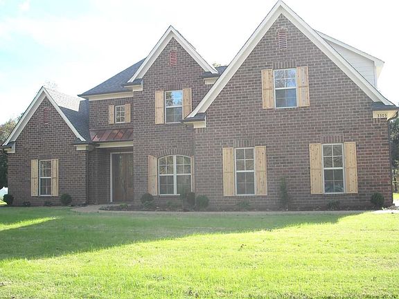 2nd image of 3303 Nikki Lakes Dr