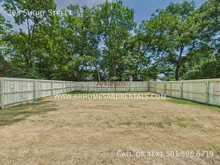 308 Short St — Photo 13