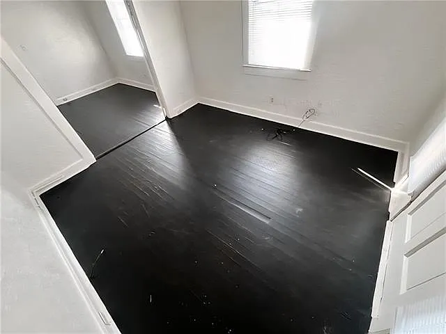 2909 Hollygrove St — Photo 3