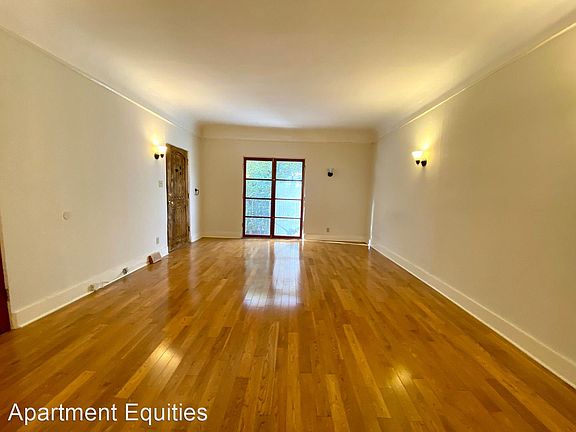 2nd image of 5816 1/4 La Mirada Ave APT 3