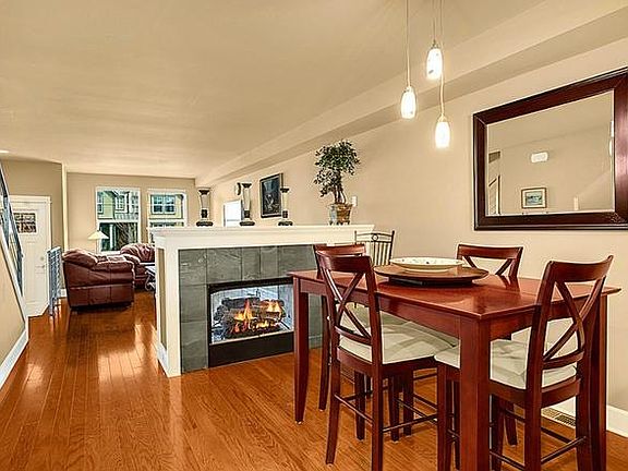 5th image of 2663 SW Sylvan Heights Dr
