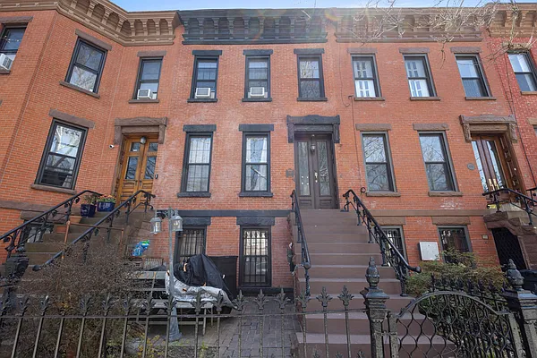 Rented by SPiRALNY | media 27