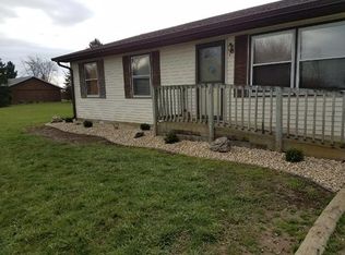 929 W Fair Oaks Rd, New Castle, IN 47362