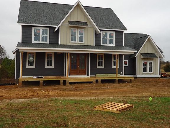 3rd image of 3647 Newchapel Ct