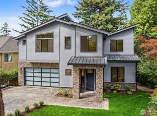 719 95th Avenue NE, Bellevue, WA 98004