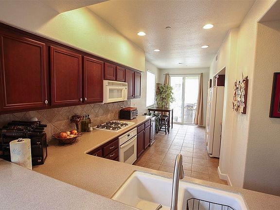 2nd image of 8705 Tribeca Cir