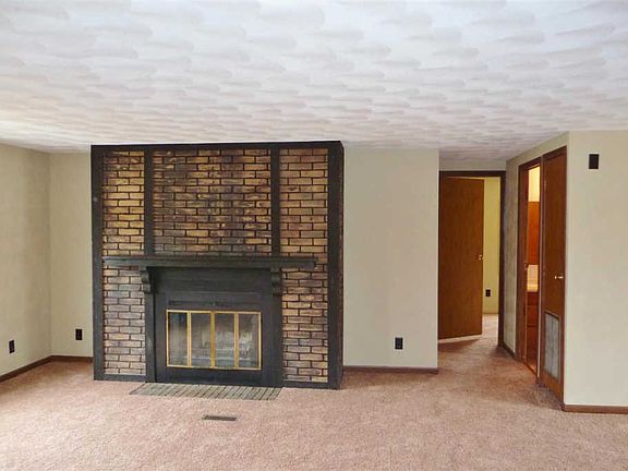 3rd image of 10108 Smythe Ave