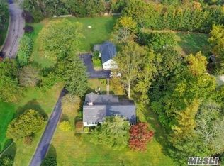 408 Middle Rd, Riverhead, NY 11901