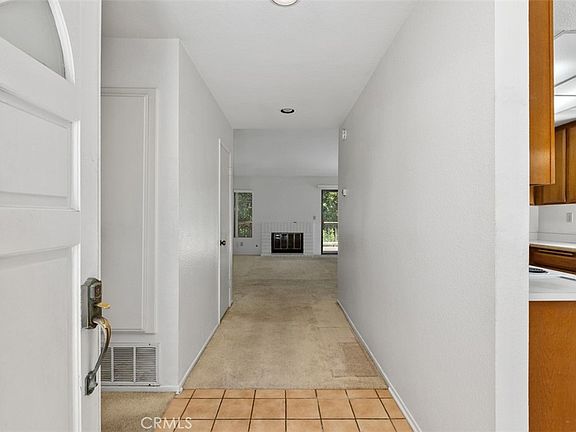 4th image of 4218 Los Padres Dr