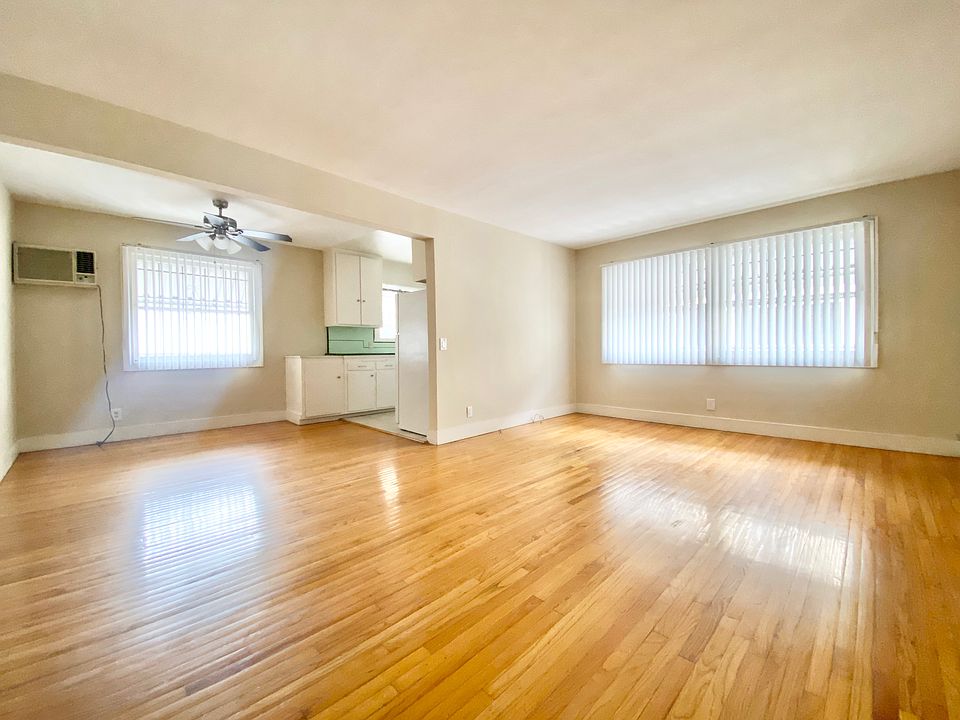 1st image of 1148 S Sherbourne Dr #3