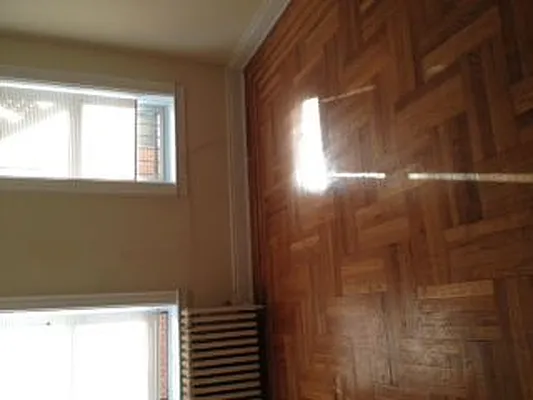 Rented by John Tsavalos LREB | media 6