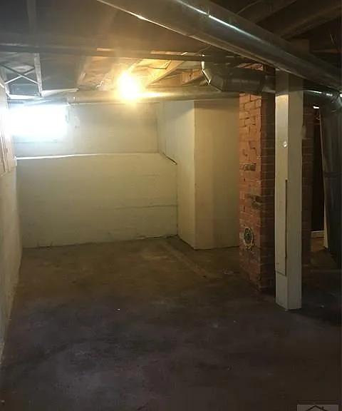 521 Brown Ave — Photo 12