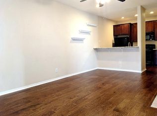 2121 El Paseo St APT 2203, Houston, TX 77054