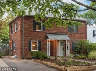 848 S Irving St, Arlington, VA 22204