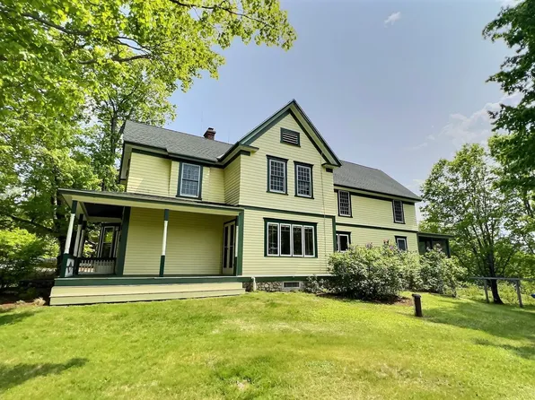 55 Page Road, New London, NH 03257