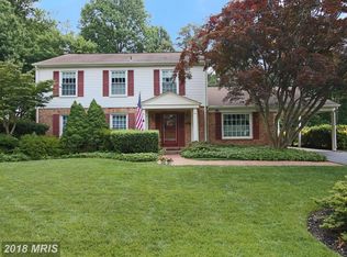 5423 Governor Yeardley Dr, Fairfax, VA 22032