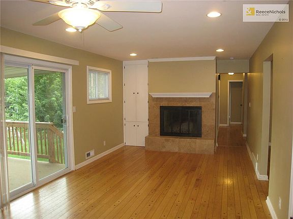 4th image of 10125 Tracy Ave