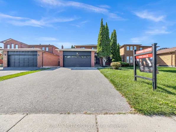 296 Thornton Rd N, Oshawa, ON L1J 6T7