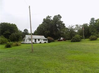 679 Puckett Rd SE, Silver Creek, GA 30173