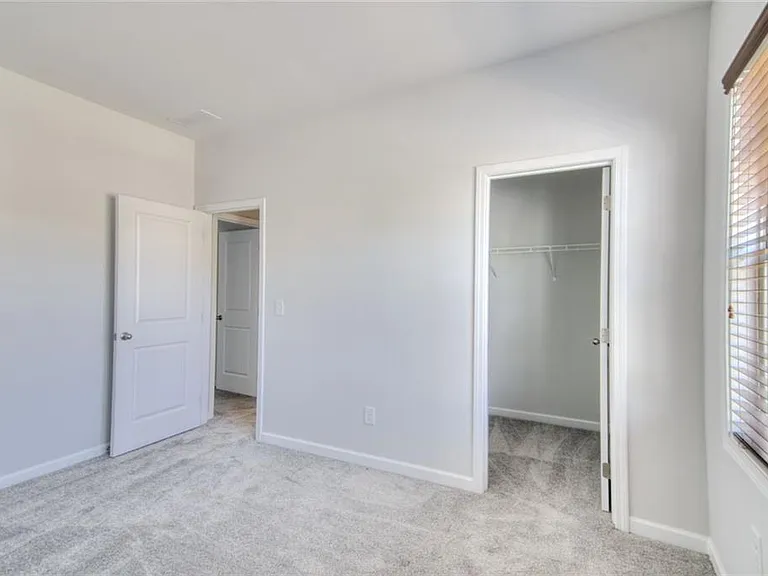 7107 Branch Creek Cv — Photo 39