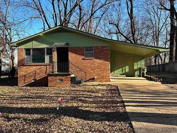 3rd image of 1507 SW Maple St