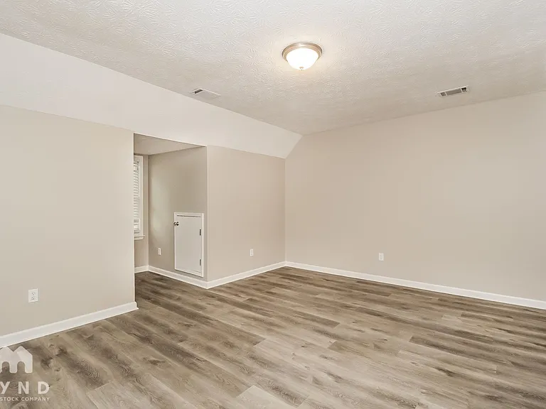 9014 Six Branches Trl — Photo 11
