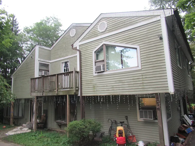 116 Forest Ave — Photo 2