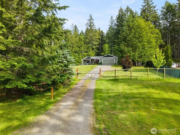 9818 138th Avenue NW, Gig Harbor, WA 98329