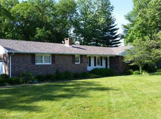 1155 E Hazel Bluff Rd, Clinton, IN 47842