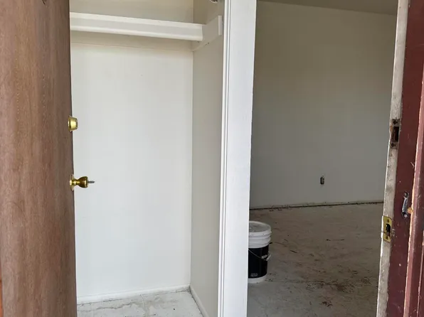 1455 W Roger Rd, Tucson, AZ 85705