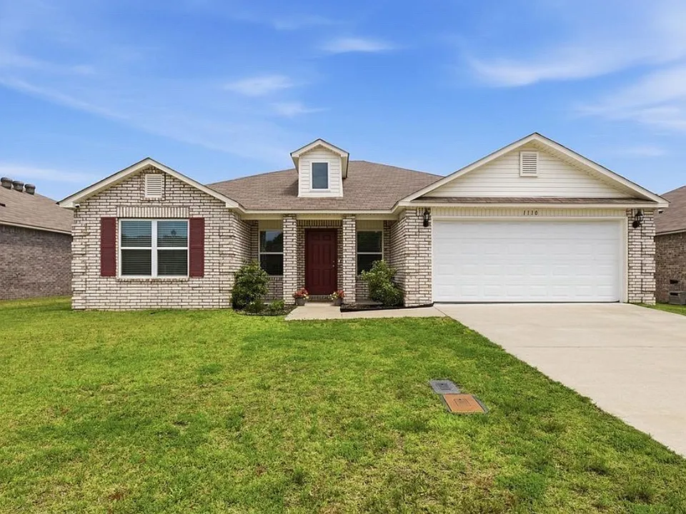1110 Rockwell Dr