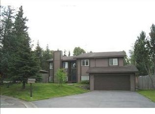 8660 Kushtaka Cir, Anchorage, AK 99504